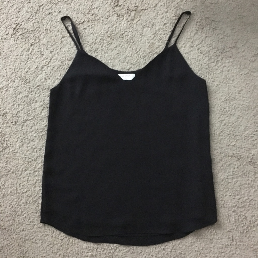 Aritzia Babaton Everly Cami Camisole Tank V-Neck